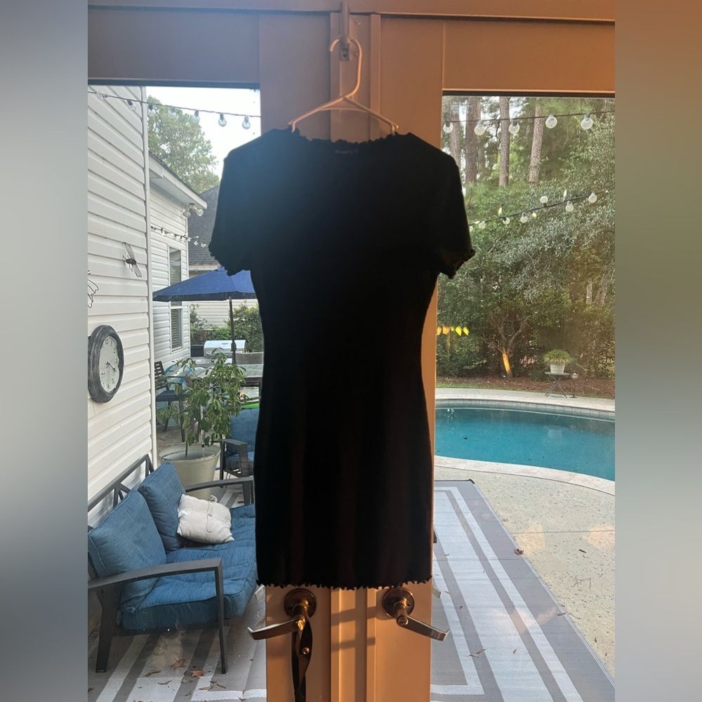 Black ribbed fitted minidress
